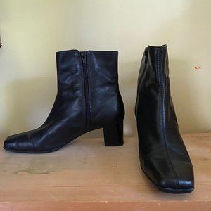 Nine West Black Leather Heeled Boots